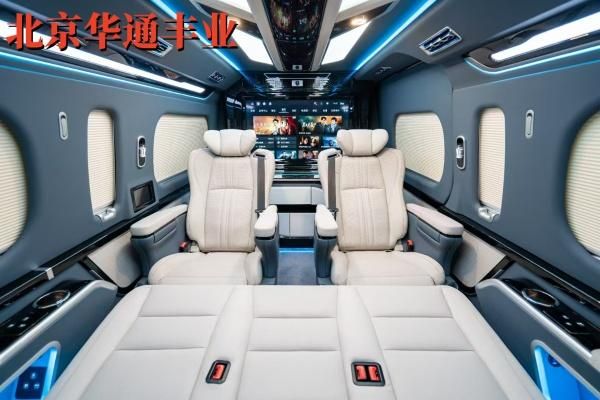 全国总店 丰田海狮67座豪华商务车k8凯发一触即发孝感丰田海狮4s店(图2)