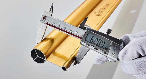 间卡贝手摇晾衣架测评【爆款测评】升降之(图1)